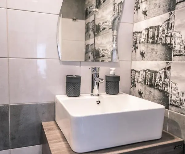 Apartament The Moon Sandanski